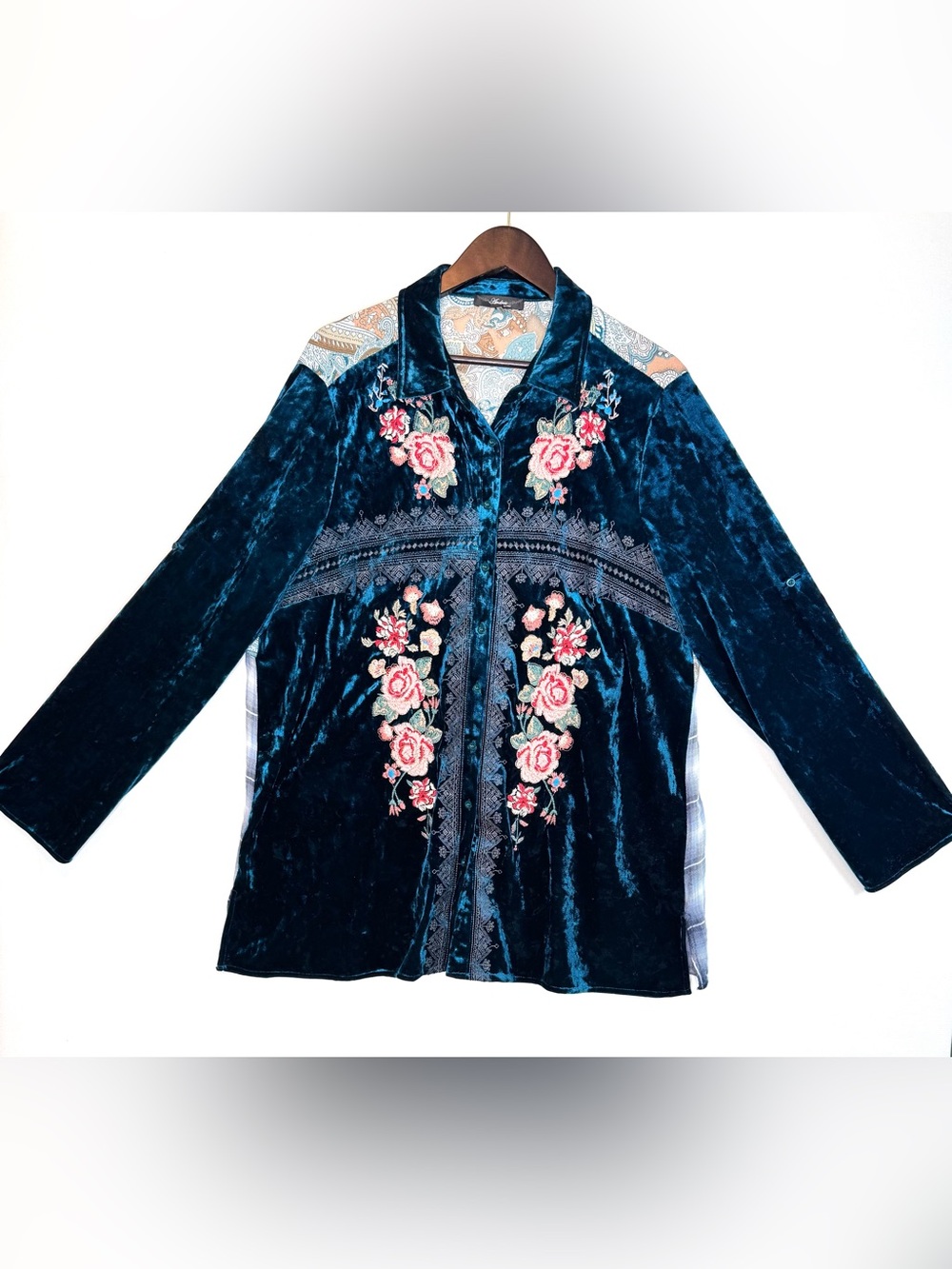 Andrew By Unit Velvet Floral Embroidered Button Down Tunic Top sz 1X mix media